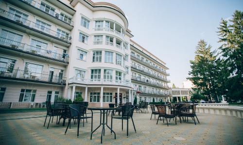 Санаторий Центросоюз Кисловодск - Фото 7. Территория
