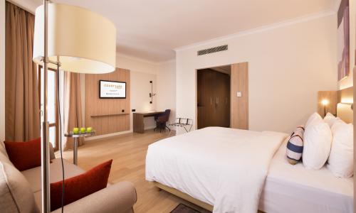 Courtyard by Marriott Sochi Krasnaya Polyana Hotel Эсто-Садок, Сочи - Фото 42. Делюкс 2-местный