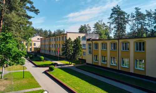 Санаторий Рассвет-Любань Минская область - Фото 9. Главный корпус