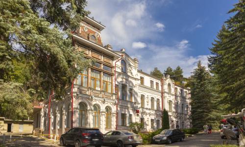 Санаторий им. С.М. Кирова Кисловодск - Фото 3. Фасад