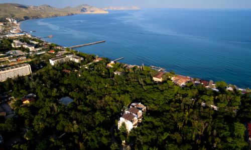 Art Hotel Koktebel Apartments / «Арт отель» Коктебель - Фото 3. «Art hotel» / «Арт отель»