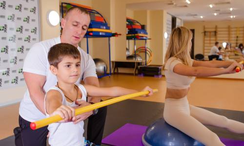 Отель Бридж Фэмили (Bridge Family)