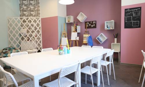 Отель Бридж Фэмили (Bridge Family)