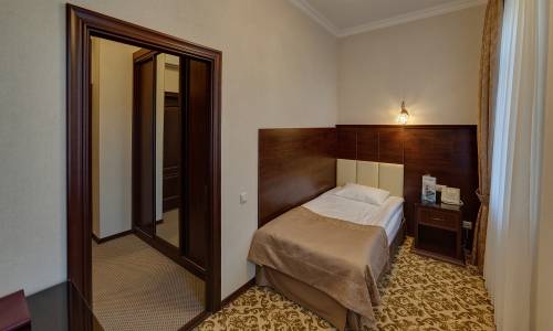 Отель Бристоль