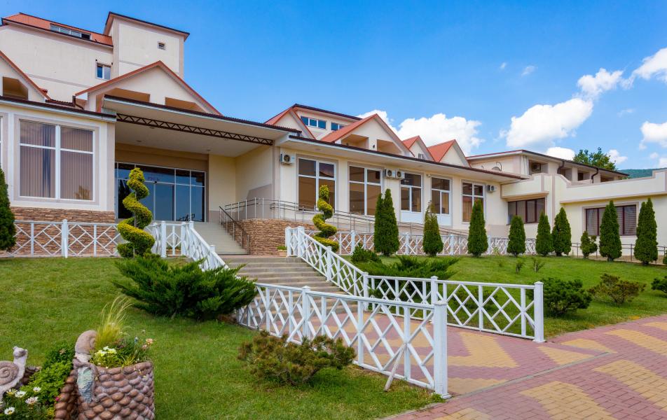 Санаторий Русь Геленджик - Фото 1