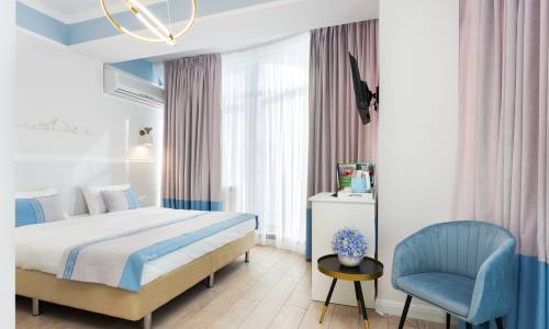 Отель Комильфо