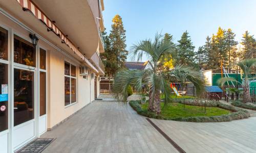 Отель Грейс Арли (Grace Arli)