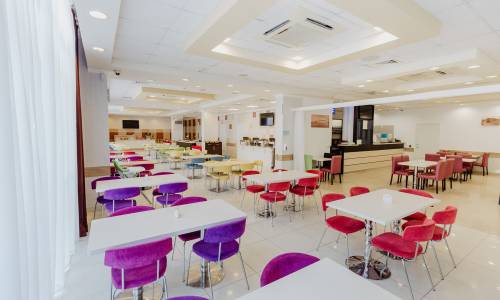 Отель Бридж Фэмили (Bridge Family)