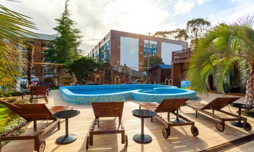 Отель Грейс Арли (Grace Arli)