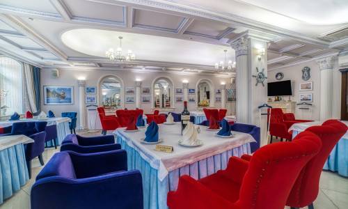 Отель Бристоль