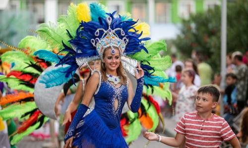 Отель Бридж Фэмили (Bridge Family)