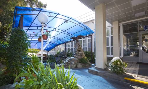 Пансионат Искра