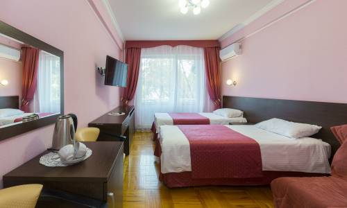 Пансионат Искра