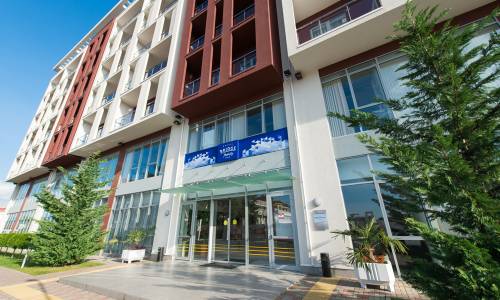 Отель Бридж Фэмили (Bridge Family)